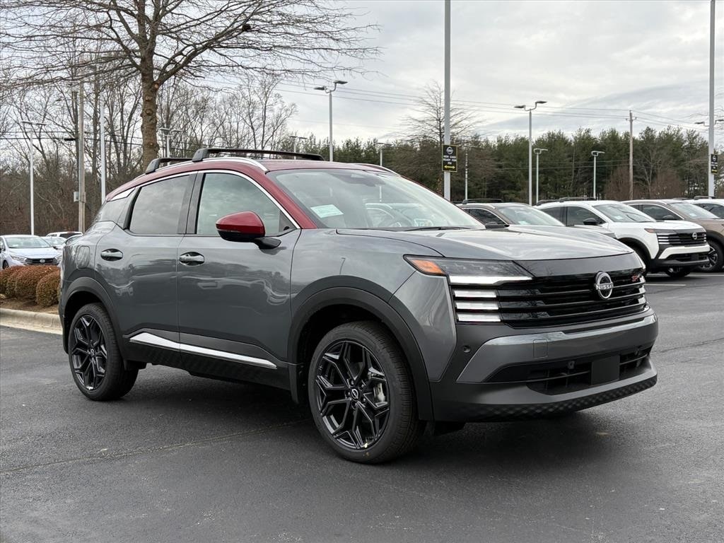 New 2026 Nissan Kicks SR SUV