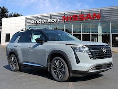 2026 Nissan Pathfinder Platinum SUV