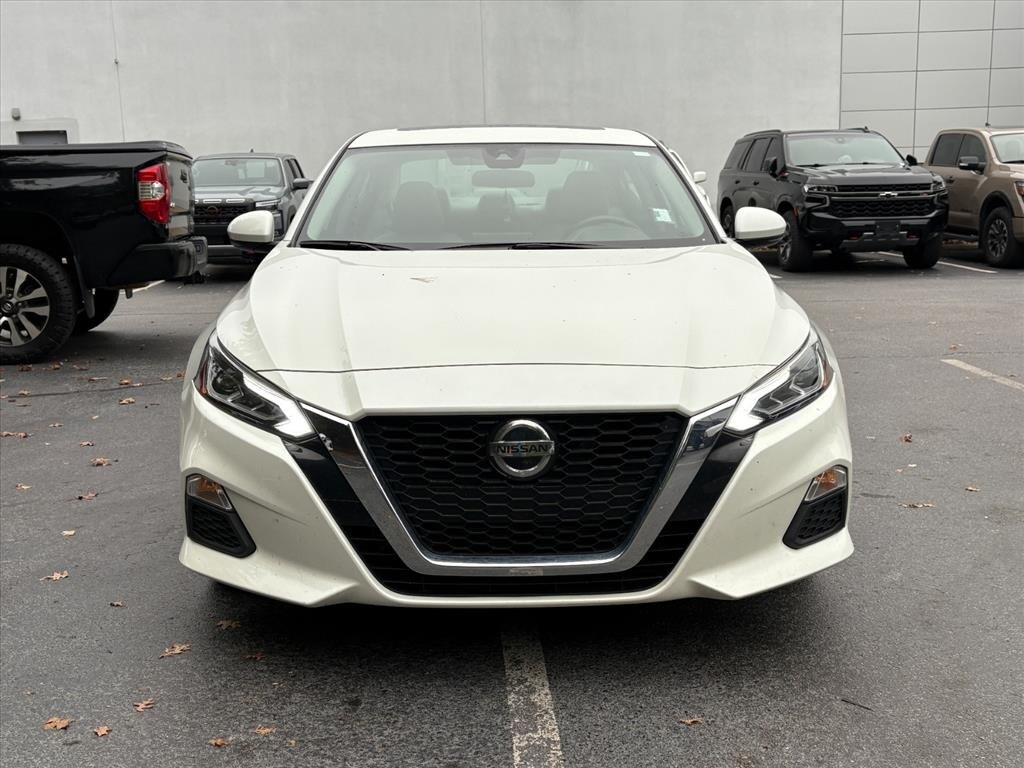2022 Nissan Altima 2.5 SV photo 2