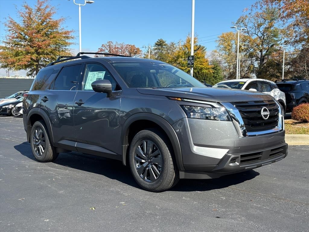 New 2025 Nissan Pathfinder SV SUV