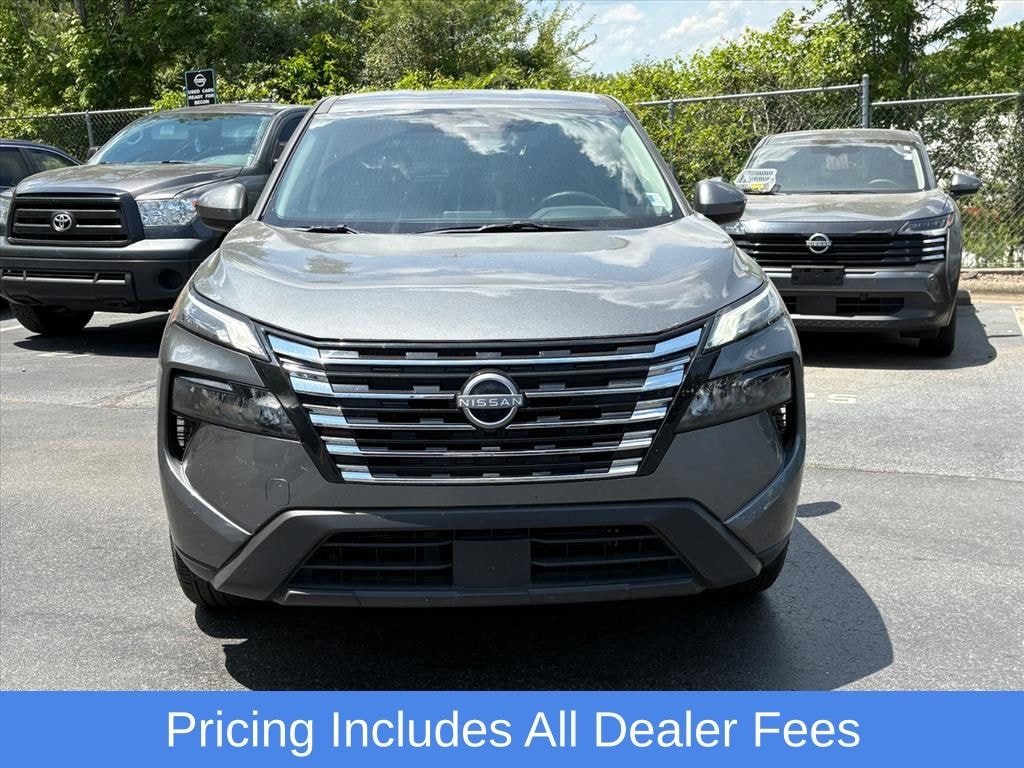 Used 2025 Nissan Rogue SV SUV