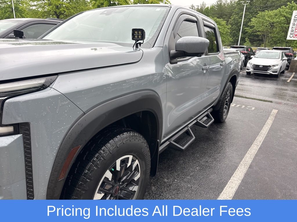 2024 Nissan Frontier PRO-4X Crew Cab 4X4's photo