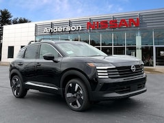 2026 Nissan Kicks SR SUV