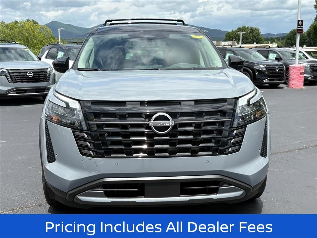 New 2026 Nissan Pathfinder Platinum SUV
