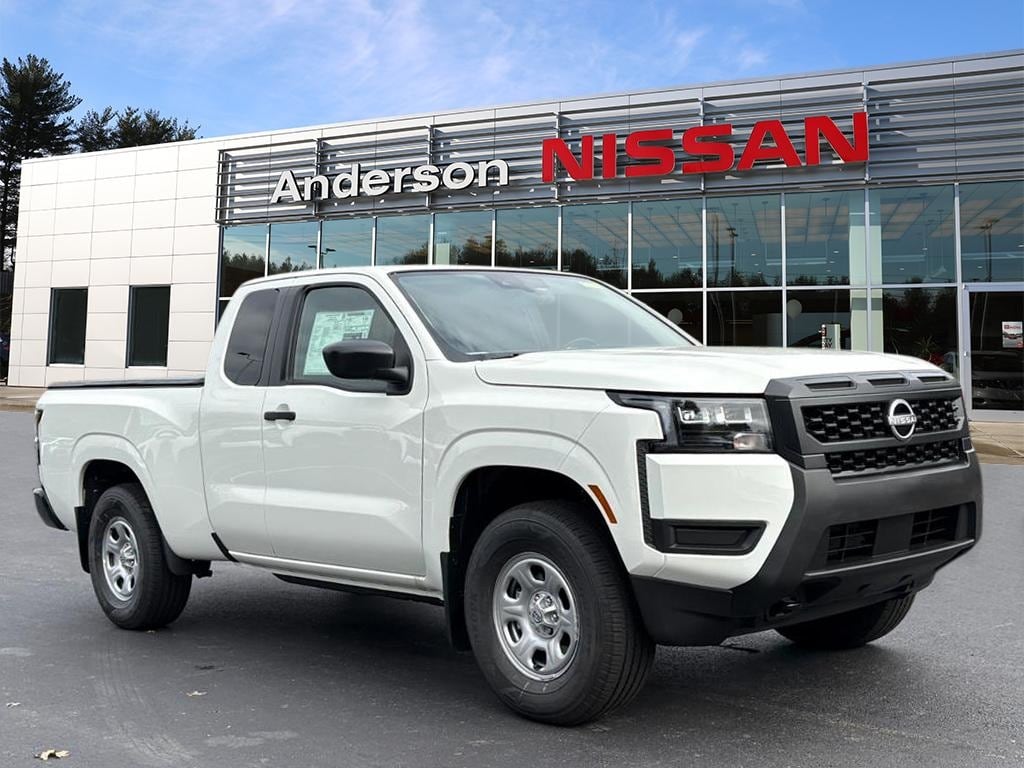 2026 Nissan Frontier S's photo