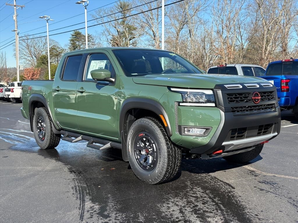 2026 Nissan Frontier PRO-4X's photo