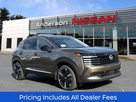 2026 Nissan Kicks SR SUV