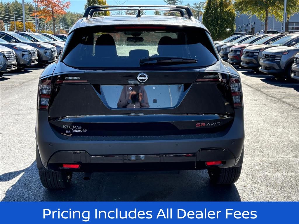 2026 Nissan KICKS SR AWD - Photo 6