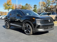 2026 Nissan Kicks SR SUV