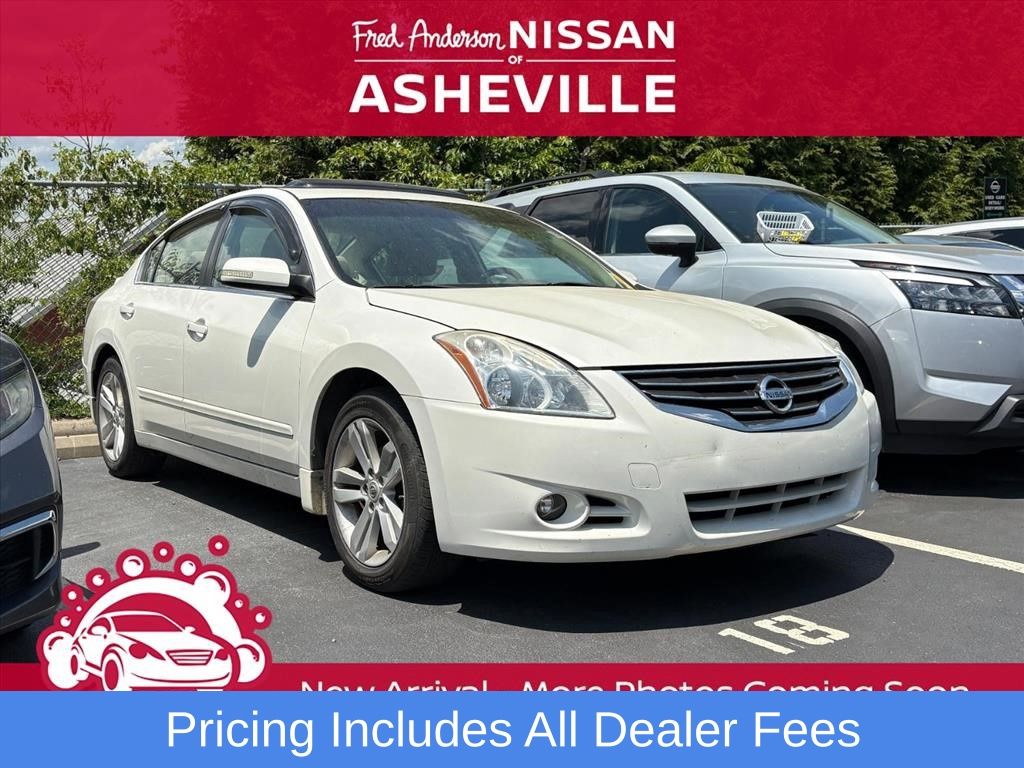 2012 Nissan Altima 3.5 SR CVT's photo
