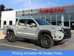 2025 Nissan Frontier PRO-4X Truck