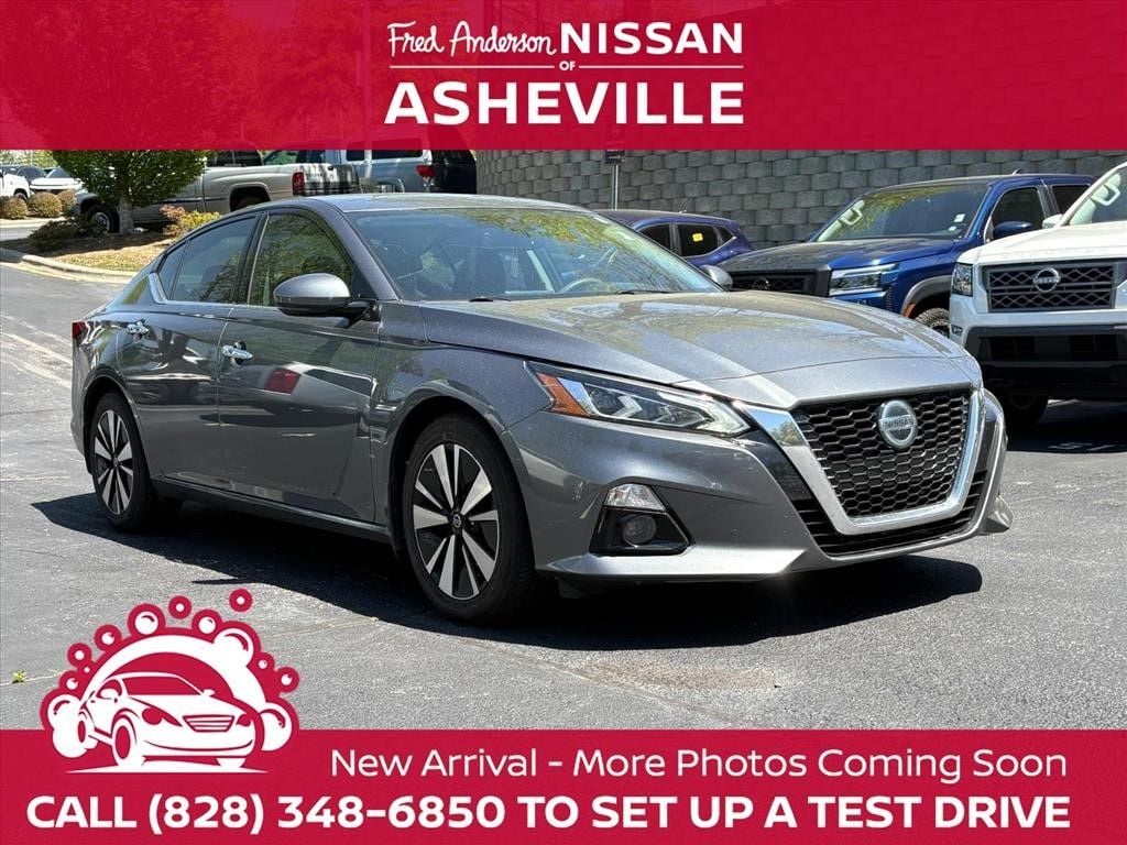 2020 Nissan Altima SV