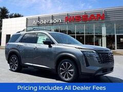 2026 Nissan Pathfinder Platinum SUV
