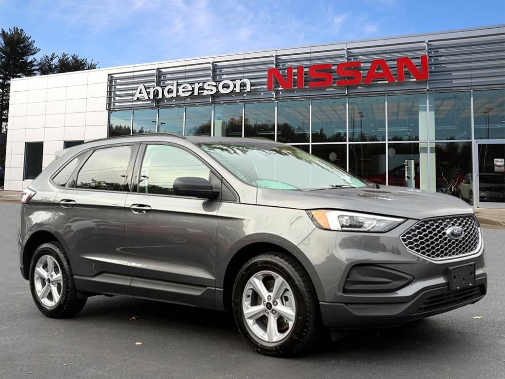 Used 2024 Ford Edge SE SUV