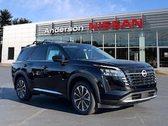 2026 Nissan Pathfinder Platinum SUV