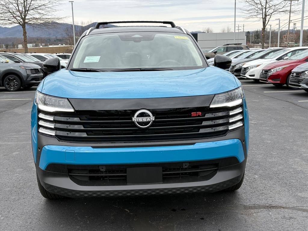 New 2026 Nissan Kicks SR SUV