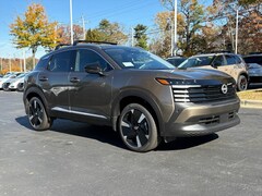 2026 Nissan Kicks SR SUV