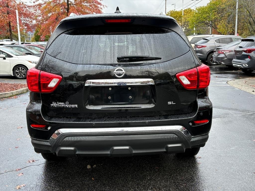 Used 2019 Nissan Pathfinder SL SUV