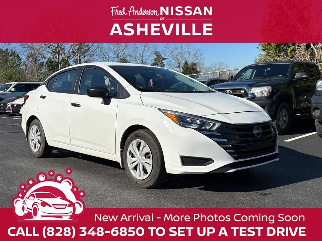 2025 Nissan Versa Sedan 