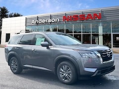 2025 Nissan Pathfinder SV SUV