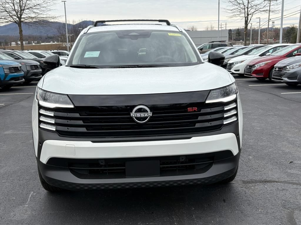 New 2026 Nissan Kicks SR SUV