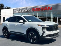 2025 Nissan Kicks SR SUV