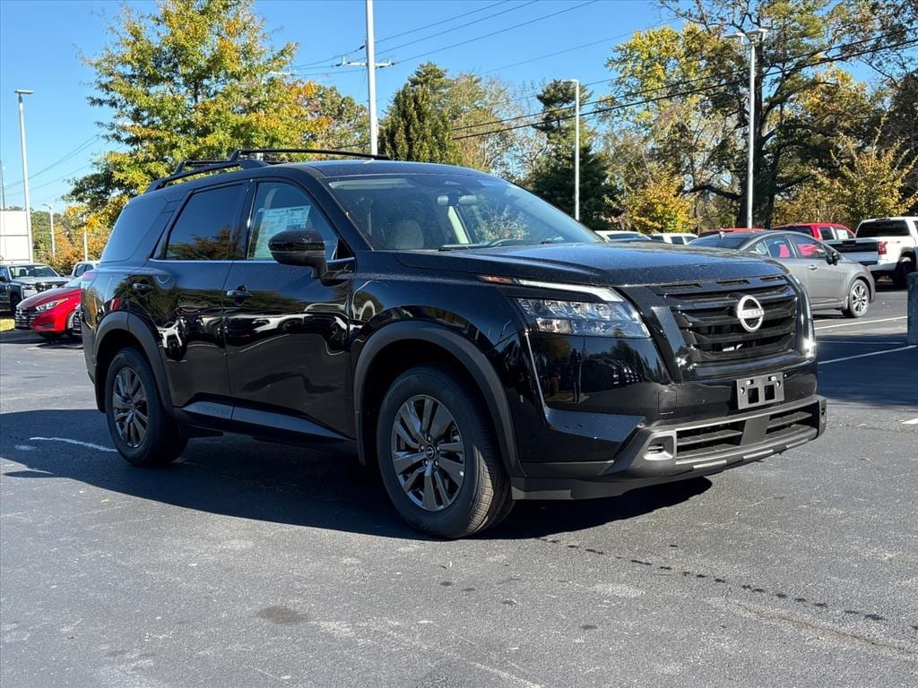 New 2025 Nissan Pathfinder SV SUV