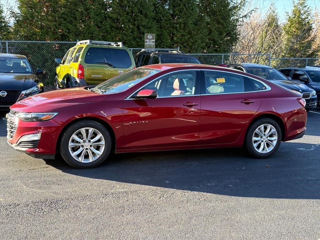 2019 Chevrolet Malibu 1LT photo 3