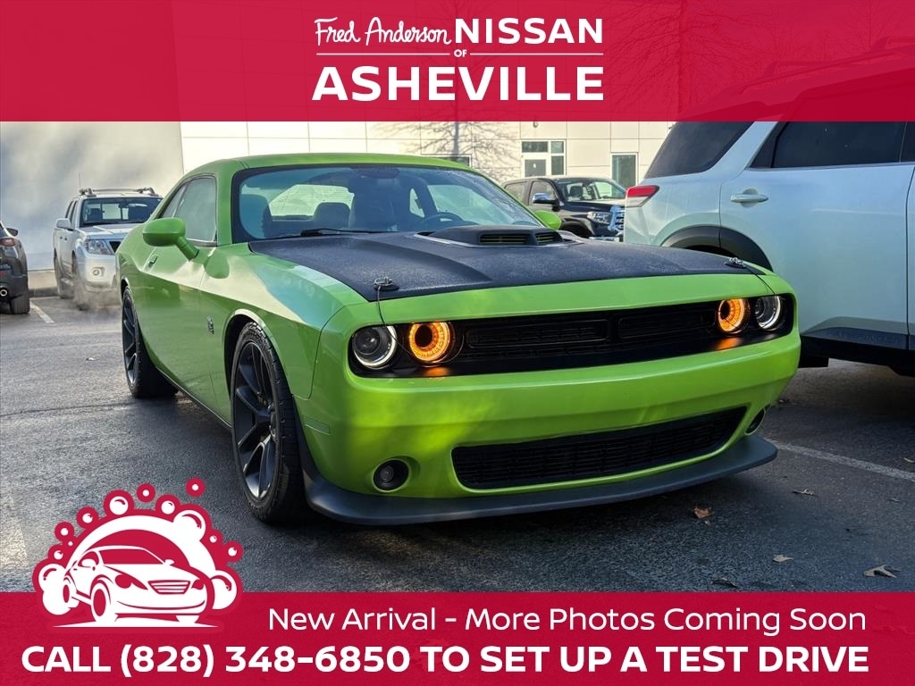 Used 2015 Dodge Challenger R/T Scat Pack Coupe