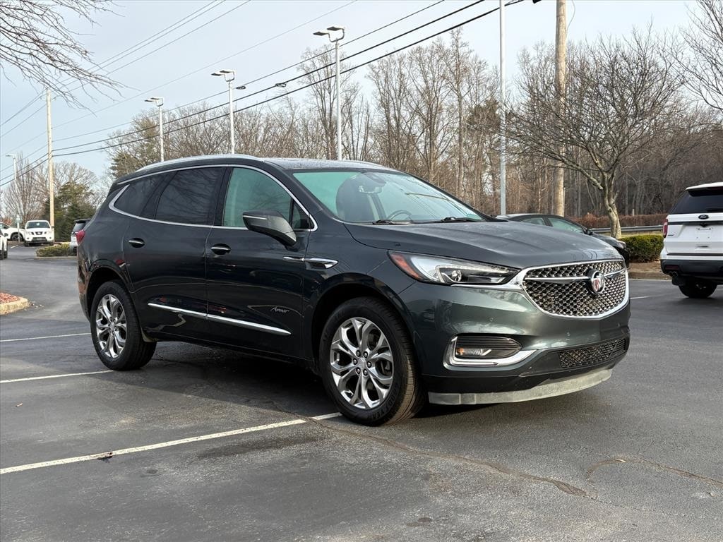 2019 Buick Enclave Avenir's photo