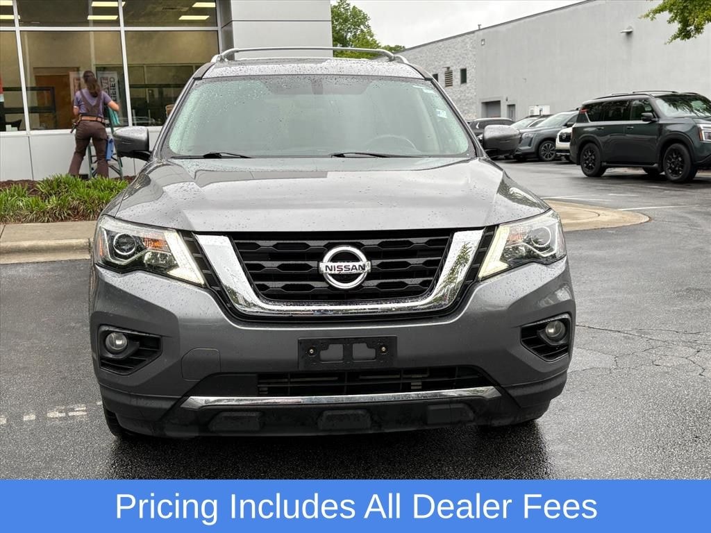 Used 2019 Nissan Pathfinder Platinum SUV