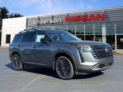 2026 Nissan Pathfinder SL SUV