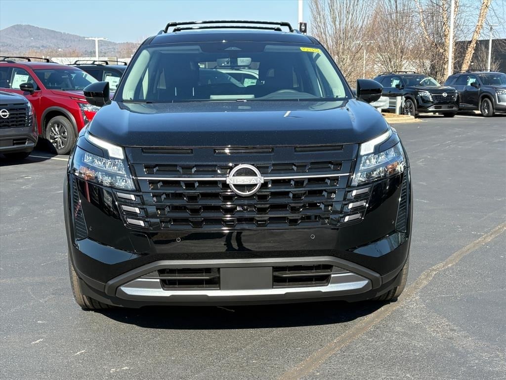 New 2026 Nissan Pathfinder SL SUV