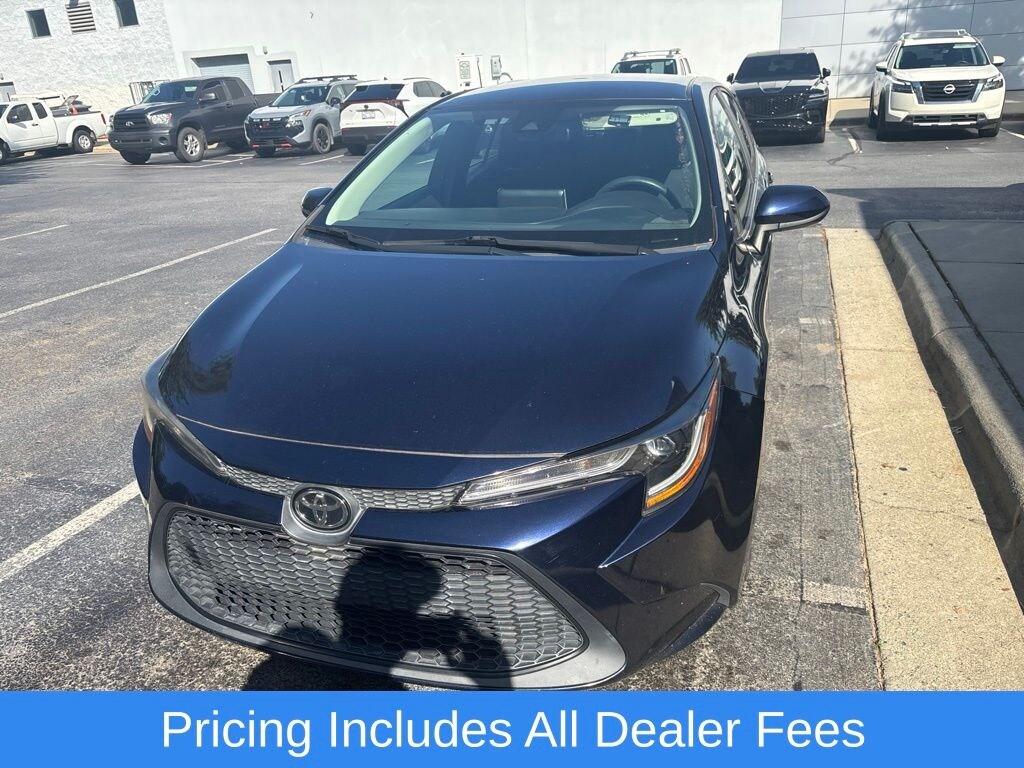 Used 2021 Toyota Corolla LE Sedan