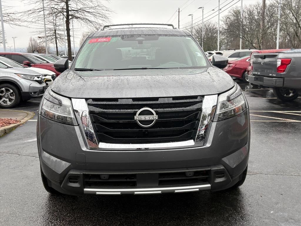 Certified 2024 Nissan Pathfinder SL SUV