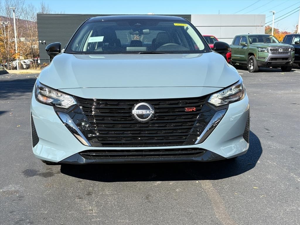 New 2025 Nissan Sentra SR Sedan