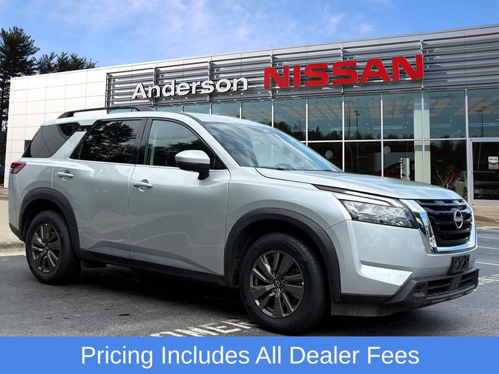 2024 Nissan Pathfinder SV 4WD's photo