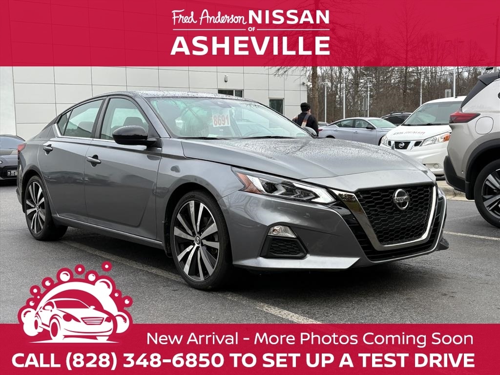 2021 Nissan Altima SR