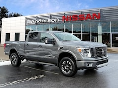 2019 Nissan Titan XD PRO-4X Truck