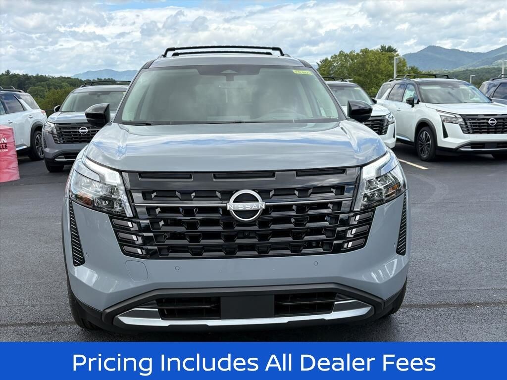 New 2026 Nissan Pathfinder Platinum SUV