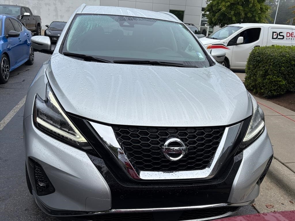 2021 Nissan Murano SL photo 2