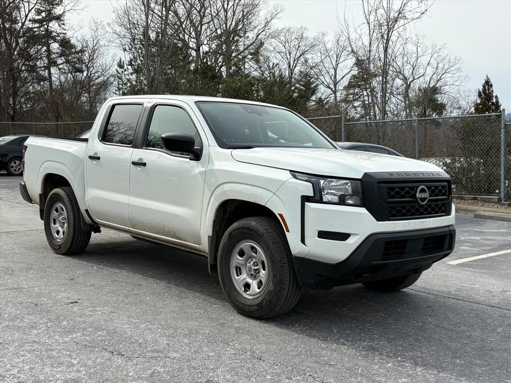 2024 Nissan Frontier Truck 