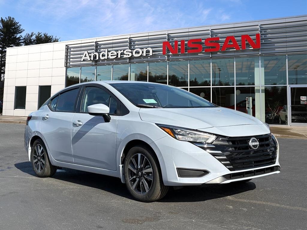 New 2025 Nissan Versa 1.6 SV Sedan