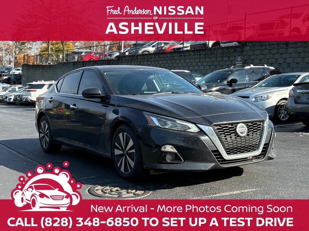 Used 2020 Nissan Altima 2.5 SL Sedan