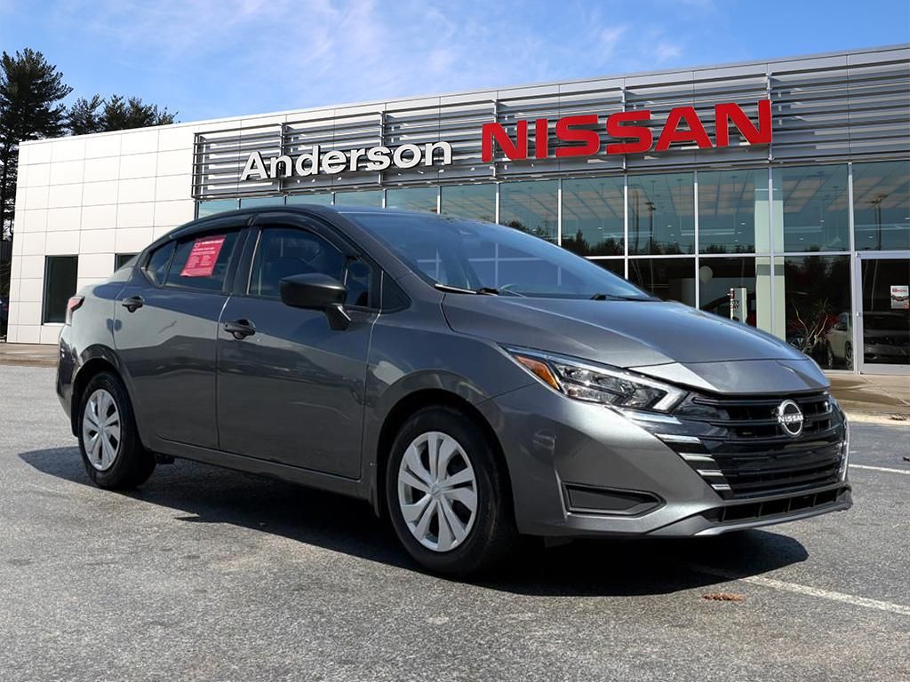 2025 Nissan Versa Sedan S