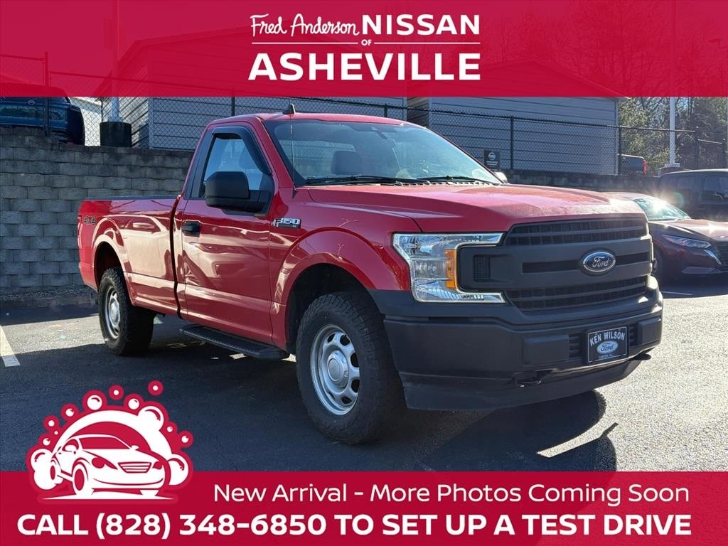 2020 Ford F-150 XL's photo