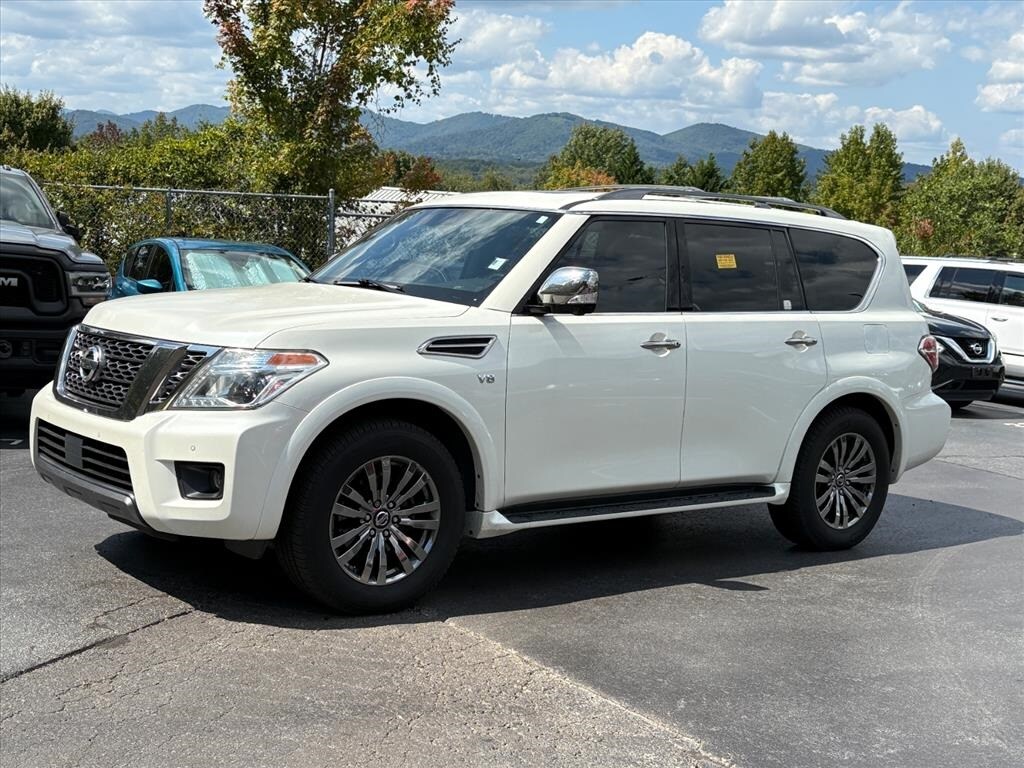 2019 Nissan Armada Platinum photo 3