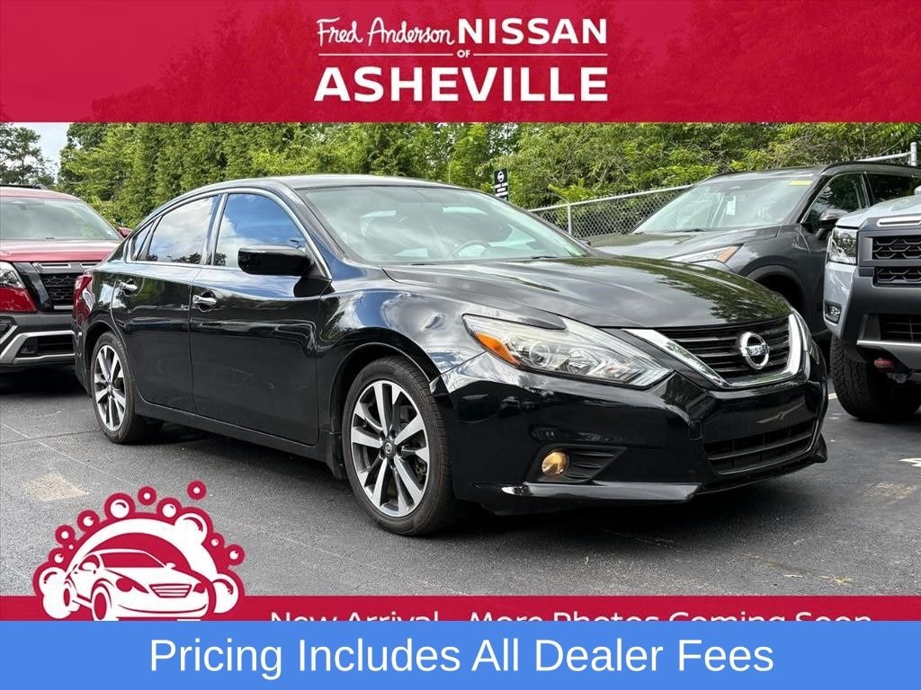 Used 2017 Nissan Altima 2.5 SR Sedan