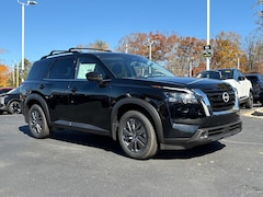 2025 Nissan Pathfinder SV SUV