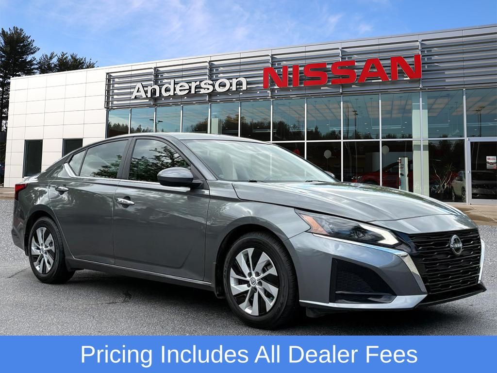 2023 Nissan Altima Sedan 